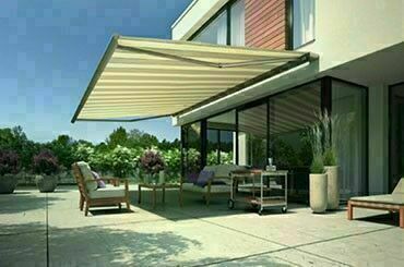 Imatge pels mitjans: Ordenança municipal de zones de reculada vinculades a un local comercial, tendals i rètols